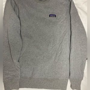 Unisex Patagonia Crewneck/Pullover Size M